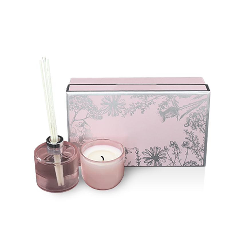 Own brand customized private label scented candle and aroma reed diffuser gift set for wholesale